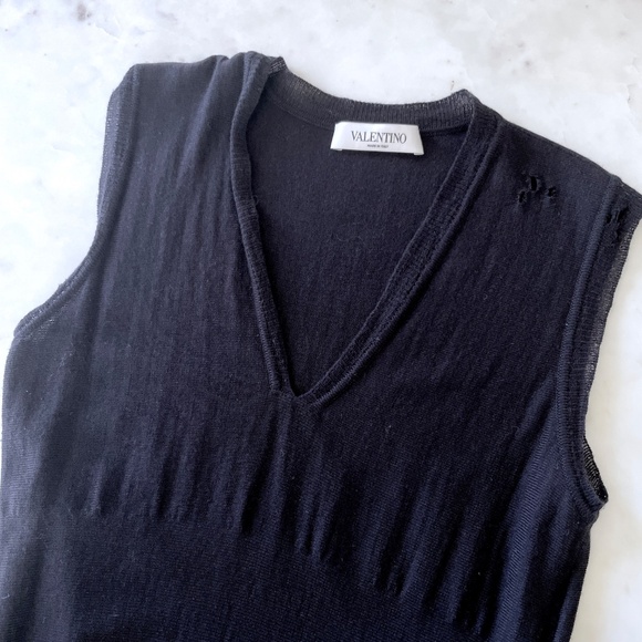 Valentino Black Knit Sleeveless Flared Cocktail Dress, Vintage - Picture 6 of 17